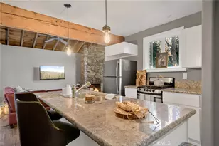 196 Ponderosa Dr, Cedar Glen, CA 92321 - Photo 4