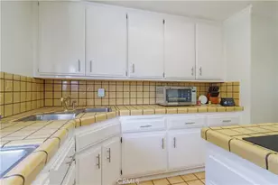750 Woodlawn, San Bernardino, CA 92407 - Photo 24