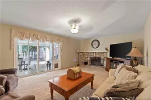 12660 Fieldstone Cir, Riverside, CA 92503 - Photo 24