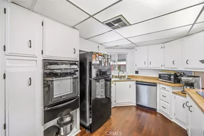 929 E Foothill Boulevard #15, Upland, CA 91786 - Photo 10