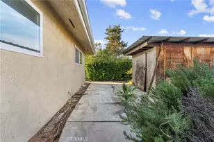 31976 Linda Ladera, Yucaipa, CA 92399 - Photo 30