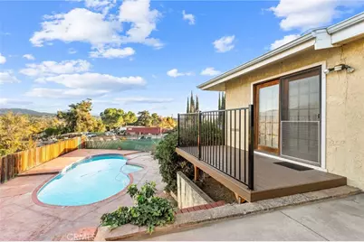 31976 Linda Ladera, Yucaipa, CA 92399 - Photo 28