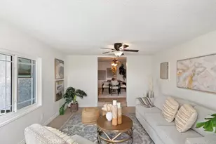 1450 Mariposa Dr, Corona, CA 92879 - Photo 22