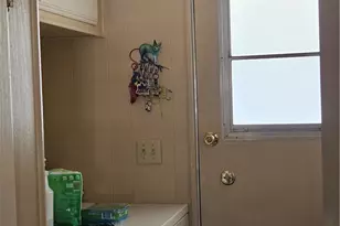 1387 Thornwood, Corona, CA 92882 - Photo 8