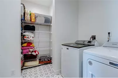 4240 S Crisanta Privado, Ontario, CA 91761 - Photo 24