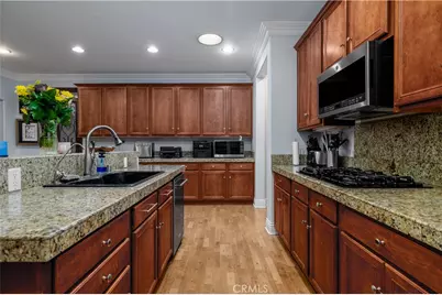 30867 Via Bonica, Lake Elsinore, CA 92530 - Photo 12