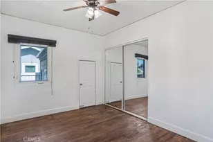 400 E Buckthorn St, Inglewood, CA 90301 - Photo 14