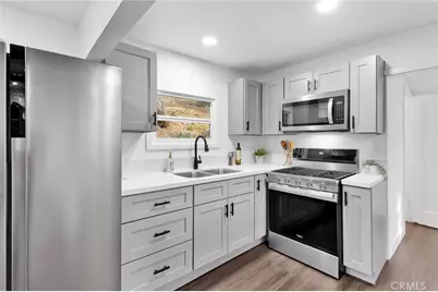 480 Valley Road, Crestline, CA 92325 - Photo 8