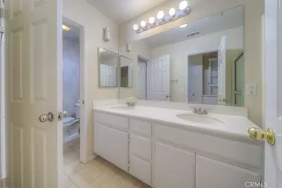 1036 Meadowlake Lane, Lake Elsinore, CA 92530 - Photo 16