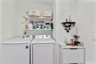 9080 Bloomfield Ave, Cypress, CA 90630 - Photo 16