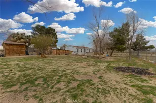 18967 Tawney Road #A/B, Adelanto, CA 92301 - Photo 24