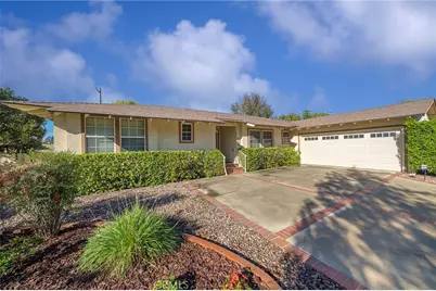 1019 Lake Forest Drive, Claremont, CA 91711 - Photo 2