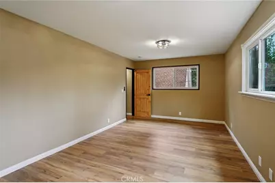 22831 Waters Drive, Crestline, CA 92325 - Photo 12