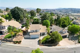 27745 Desert Pl, Castaic, CA 91384 - Photo 24