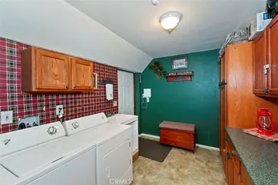 29729 Katharine, Cedar Glen, CA 92321 - Photo 32