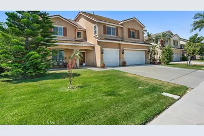 13726 Kiwi Avenue, Eastvale, CA 92880 - Photo 2