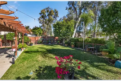 29125 Oak Creek Lane, Highland, CA 92346 - Photo 26