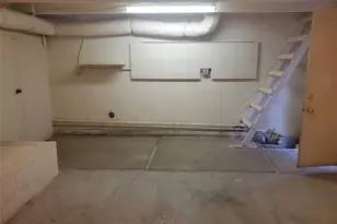 27821 Peninsula Dr, Lake Arrowhead, CA 92352 - Photo 38