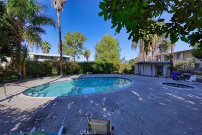 1800 E Old Ranch #148, Colton, CA 92324 - Photo 12