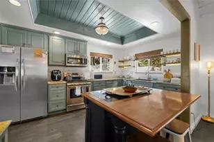 943 Nadelhorn, Lake Arrowhead, CA 92352 - Photo 4