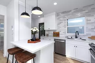 1819 Hauser Blvd, Los Angeles, CA 90019 - Photo 36