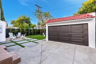 312 N Bronson Ave, Los Angeles, CA 90004 - Photo 24