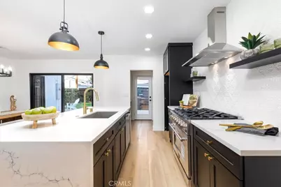 312 N Bronson Avenue, Los Angeles, CA 90004 - Photo 10