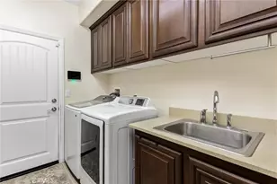 1265 Heritage, Calimesa, CA 92320 - Photo 16