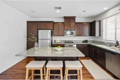 7076 Luminaire Court, Eastvale, CA 92880 - Photo 4