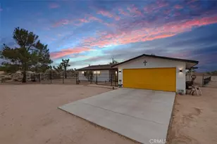 58676 Sunflower, Yucca Valley, CA 92284 - Photo 2