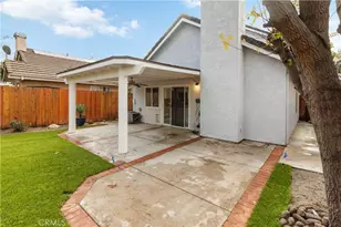 19853 Collins, Canyon Country, CA 91351 - Photo 36