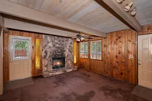 581 Highland Ln, Sugarloaf, CA 92386 - Photo 18