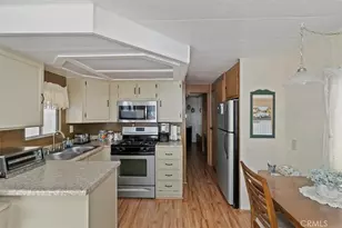 70201 Aurora Road, Desert Hot Springs, CA 92234 - Photo 2