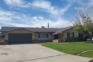 1192 Cherry Ln, Calimesa, CA 92320 - Photo 2