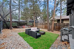 742 Wabash, Sugarloaf, CA 92386 - Photo 22