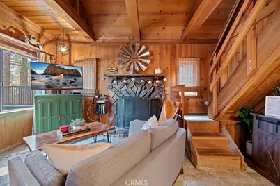 742 Wabash, Sugarloaf, CA 92386 - Photo 8