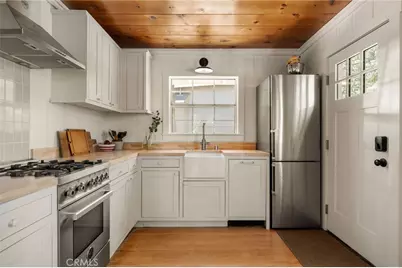 963 Chateau, Crestline, CA 92325 - Photo 8