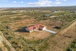 12275 Barbet, Phelan, CA 92371 - Photo 46