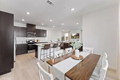 4010 Summer Way, Corona, CA 92883 - Photo 8