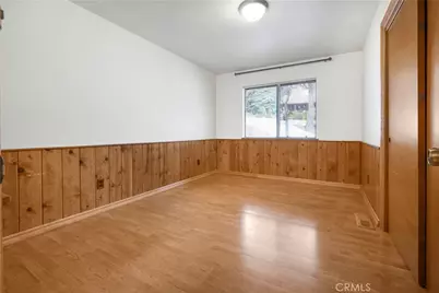 352 Cedarbrook Drive, Twin Peaks, CA 92391 - Photo 14