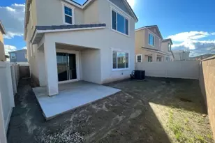 29205 Santa Fe Springs Ct, Winchester, CA 92596 - Photo 4