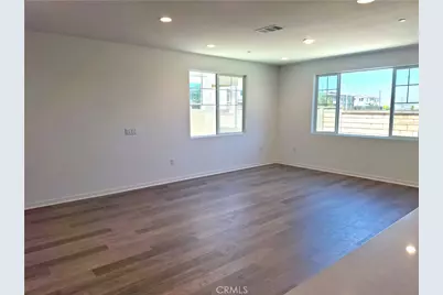 29205 Santa Fe Springs Court, Winchester, CA 92596 - Photo 2