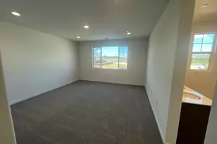 29205 Santa Fe Springs Ct, Winchester, CA 92596 - Photo 8