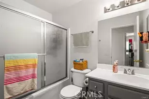 12050 GoldOak Ct, Victorville, CA 92392 - Photo 10