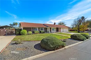 30560 Timey, Lake Elsinore, CA 92530 - Photo 2