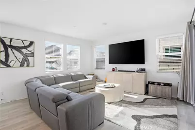 15008 Gallery Way #1, Fontana, CA 92336 - Photo 6