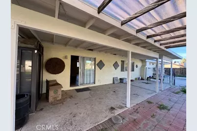 42040 Acacia Avenue, Hemet, CA 92544 - Photo 16