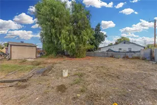 18585 14th, Bloomington, CA 92316 - Photo 14