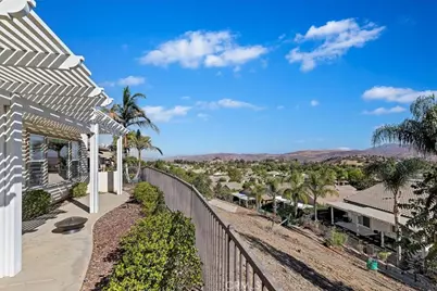 23984 Four Corners Court, Corona, CA 92883 - Photo 4