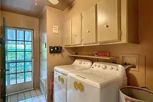 692 N Adele Street, Orange, CA 92867 - Photo 14